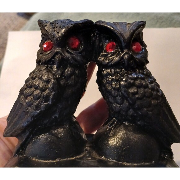 Hand Crafted From Coal Pair Of Owls Mates Statue Black With Red Rhinestone Eyes - Picture 9 of 11